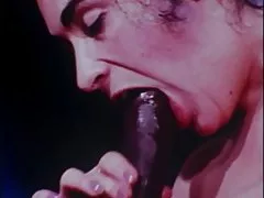 Juodmedis užuominas, Dramblio Kaulo kišenės