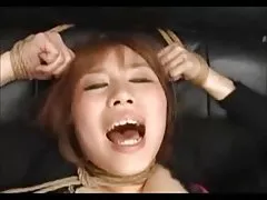 Roped Azijos teen į orgazmą