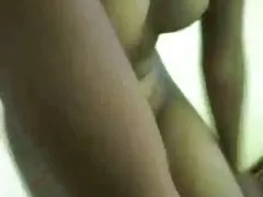 Karšto Indijos teen atskleidžia savo plonas kūno bf hindi garso