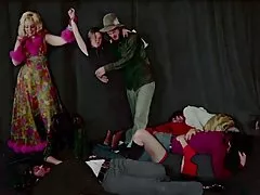 Jie cumshoot šokėjų, ne jie?