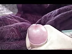 Švelniai glostydama savo nenupjautų Gaidys, papai mano Gaidys, gauruotas duobę