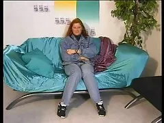 Drovus Goth punk paauglių pagaliau atskleidžia plaukuota šiknius