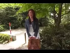 39yr old yumiko takagi ne privalo