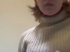 Paauglių žaisti su buteliu, vandentiekis