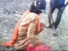 Seksualus Indijos gf turi sunku fuck su savo bf lauke